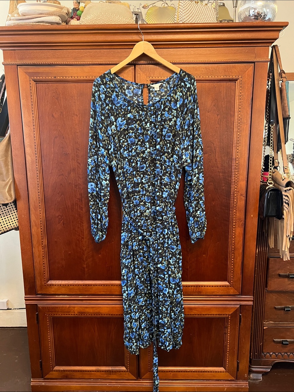 Caslon Black Floral Long Sleeve Midi Dress with Blue Accents